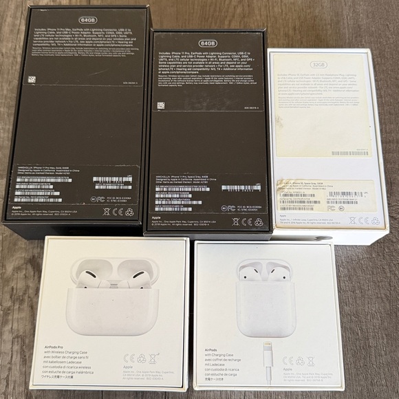 Apple|Lot of 5 empty iPhone and AirPods boxes - Picture 3 of 8